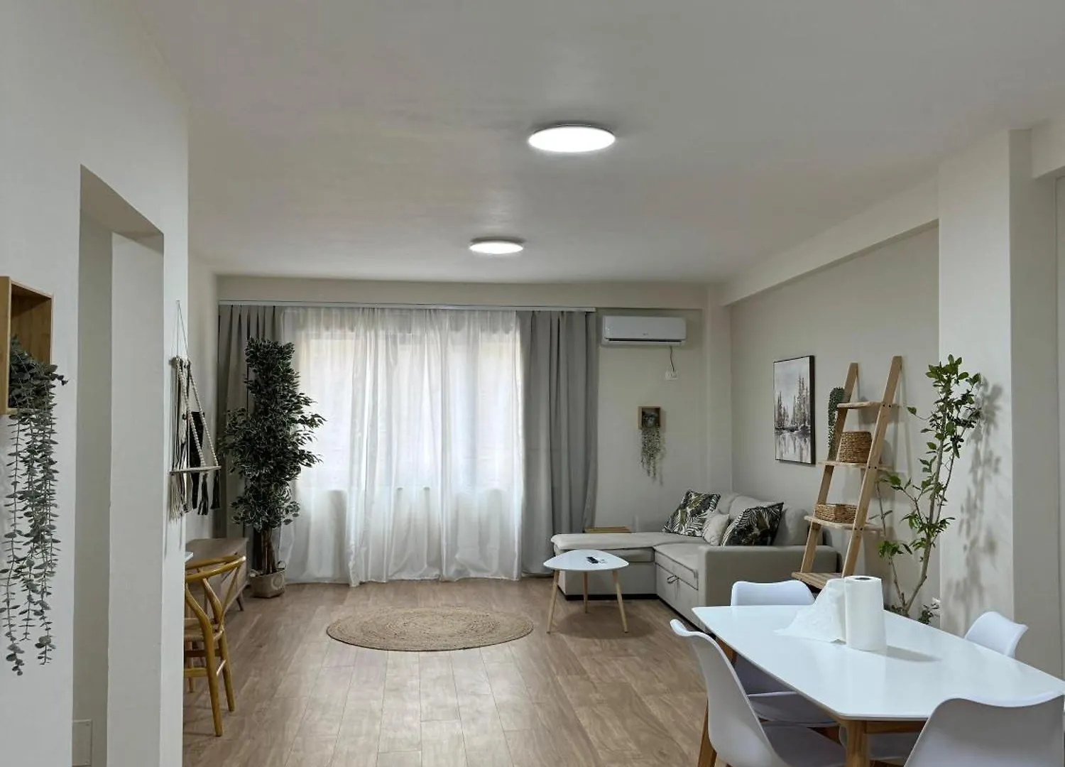 Denny'S Apartment Lincoln Center Tirana 0*,  Albania