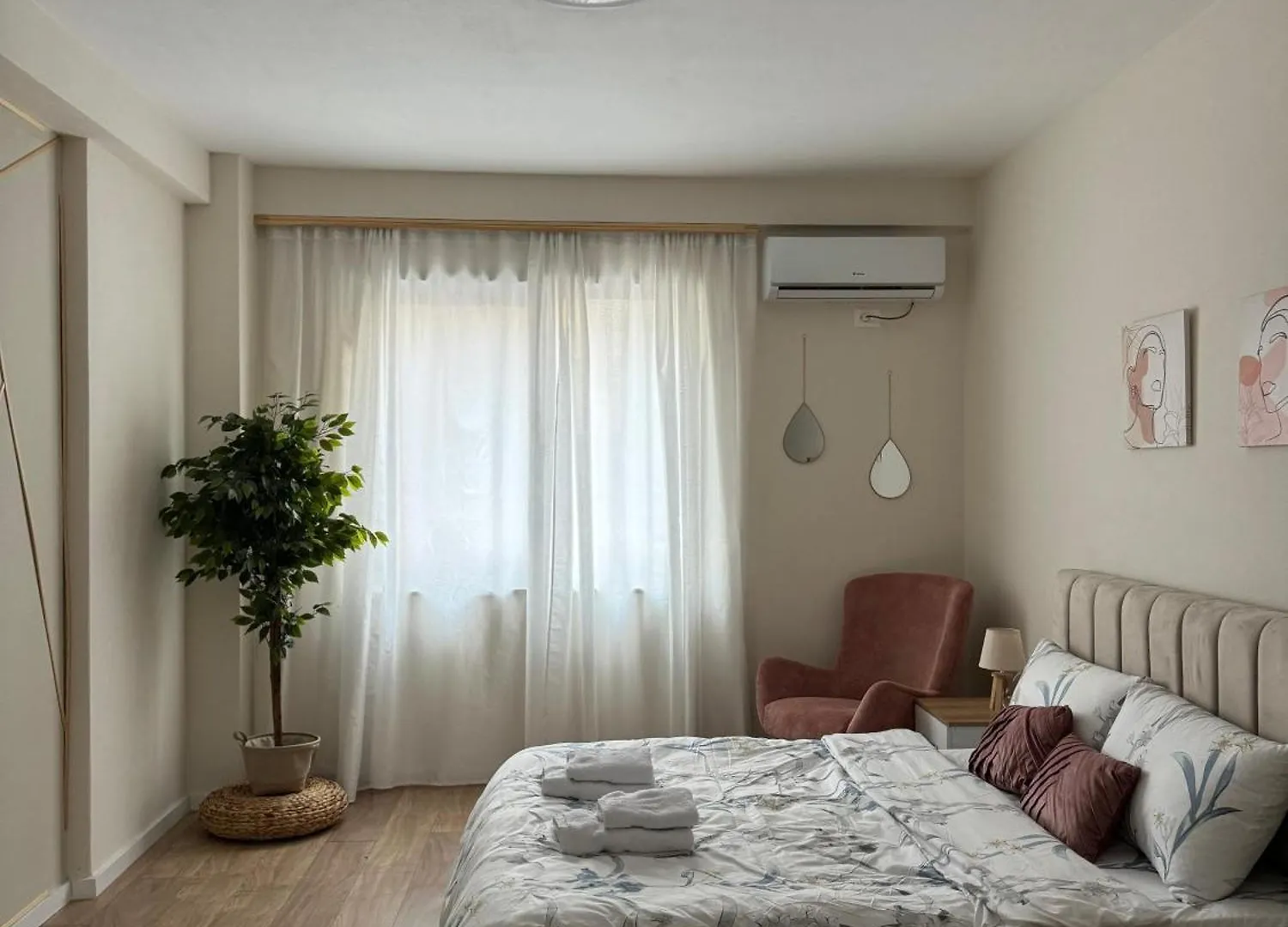 Denny'S Apartment Lincoln Center Tirana