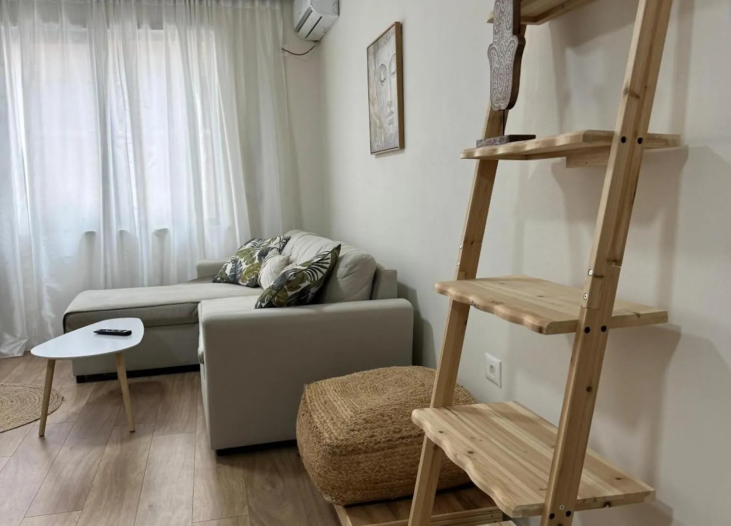 Denny'S Apartment Lincoln Center Tirana